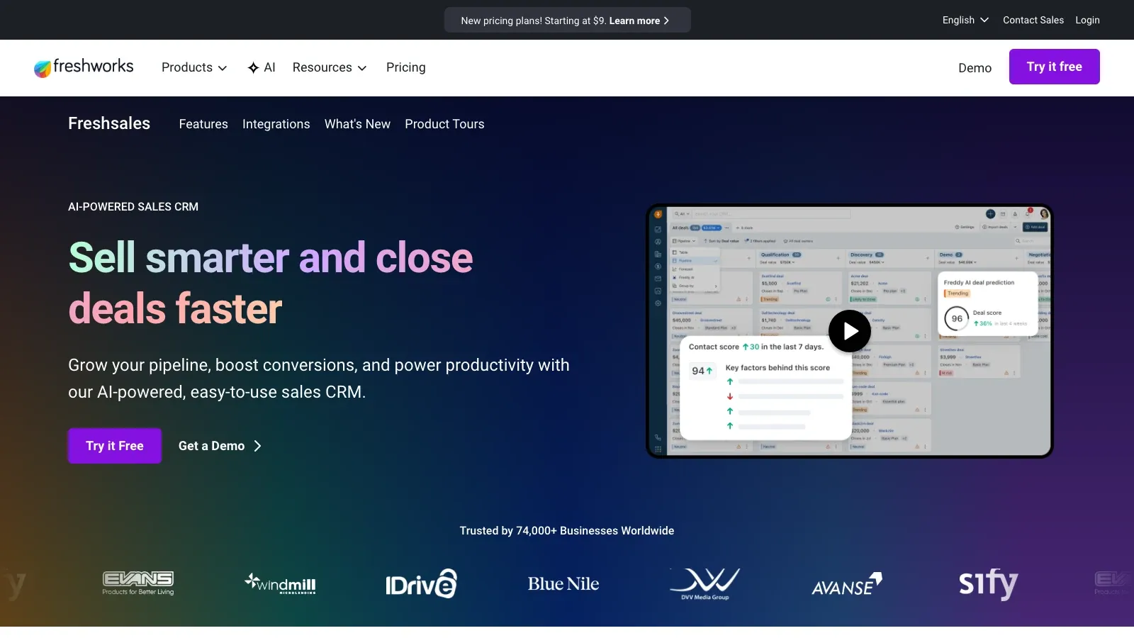 Captura de ecrã do site oficial do Freshsales
